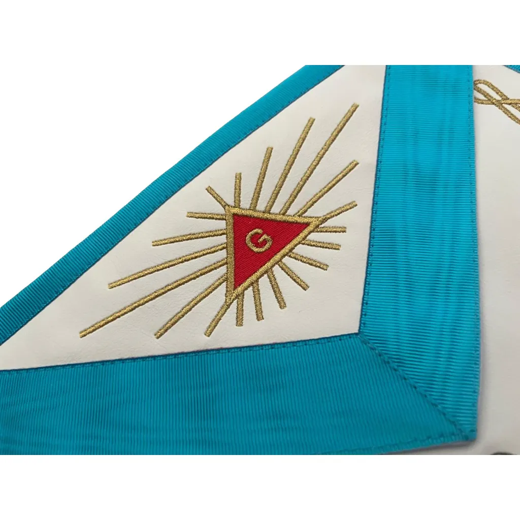 B037-tablier-venerable-maitre-rite-francais-groussier-decors-maconniques (4)_clipped_rev_1.webp