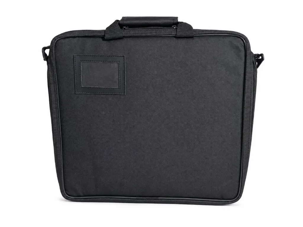 valise-taille-M-decors-maconniques.webp
