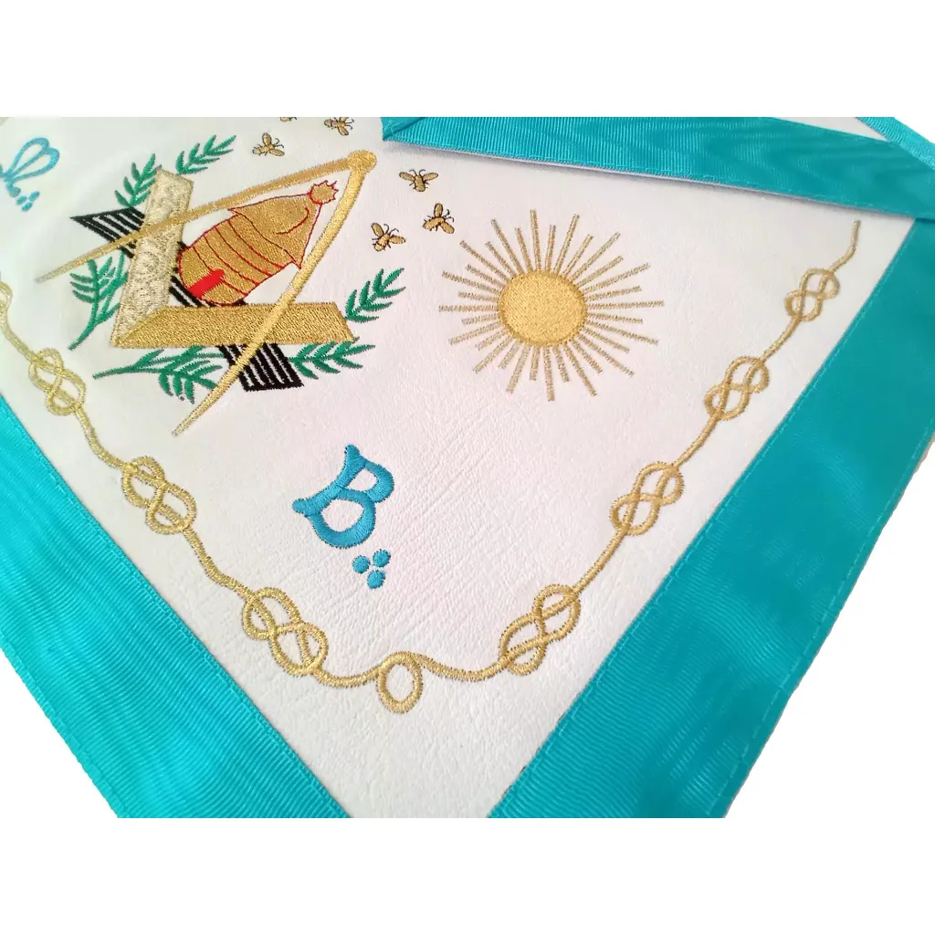 B014-tablier-venerable-maitre-rite-francais-groussier-decors-maconniques (1).webp